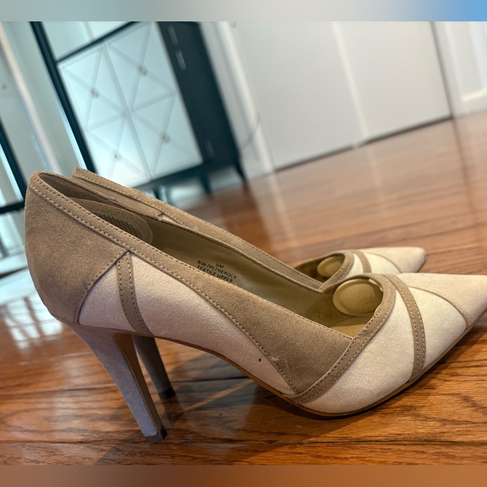 Nine West pumps